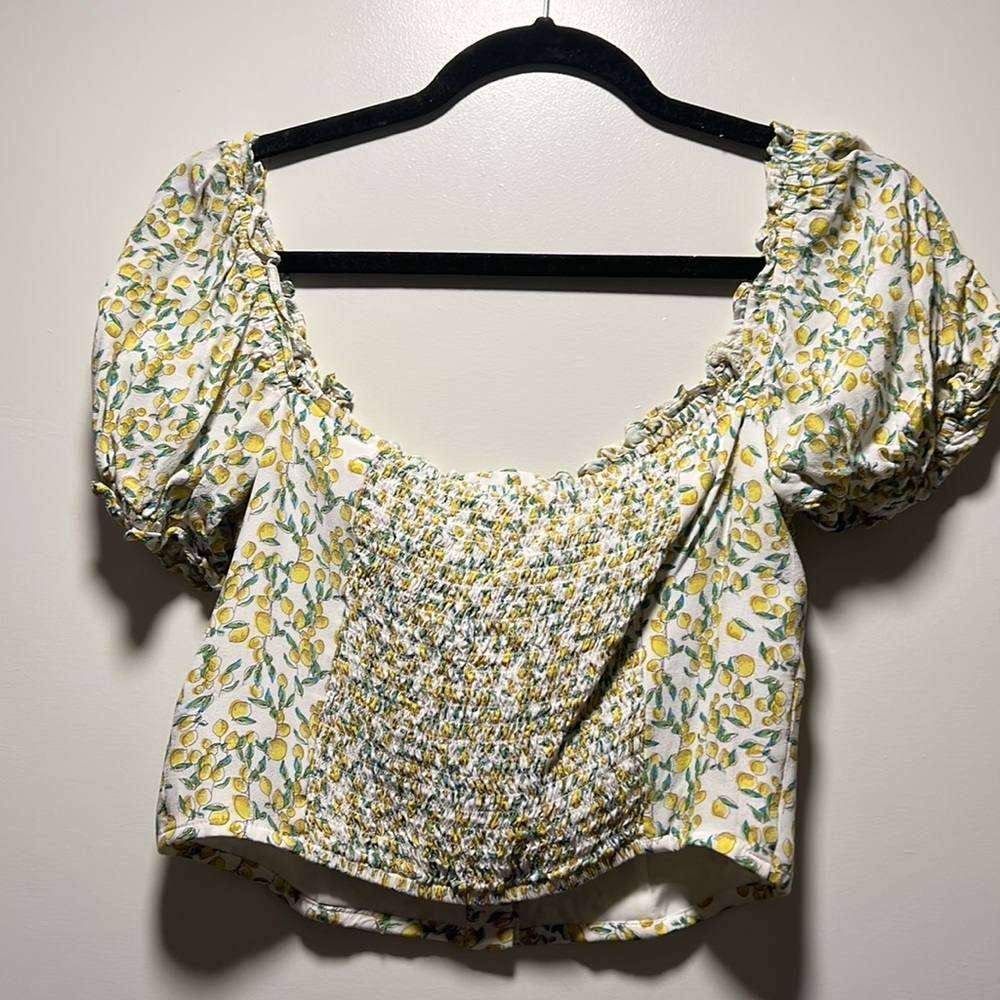 ASTR Rita Top / Lemon Drop - Picture 2 of 2